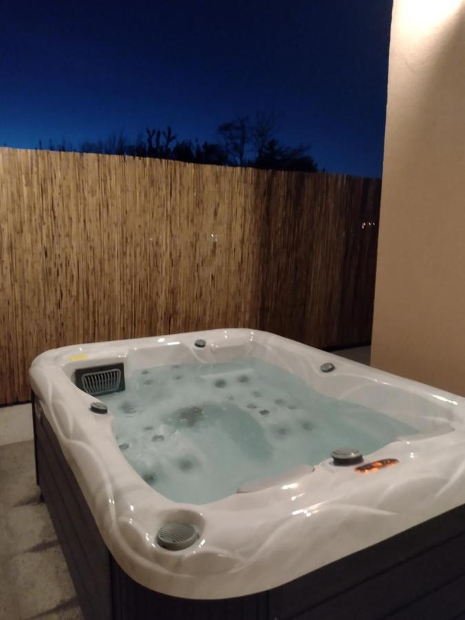 City Inn Szigetvar Luaran gambar